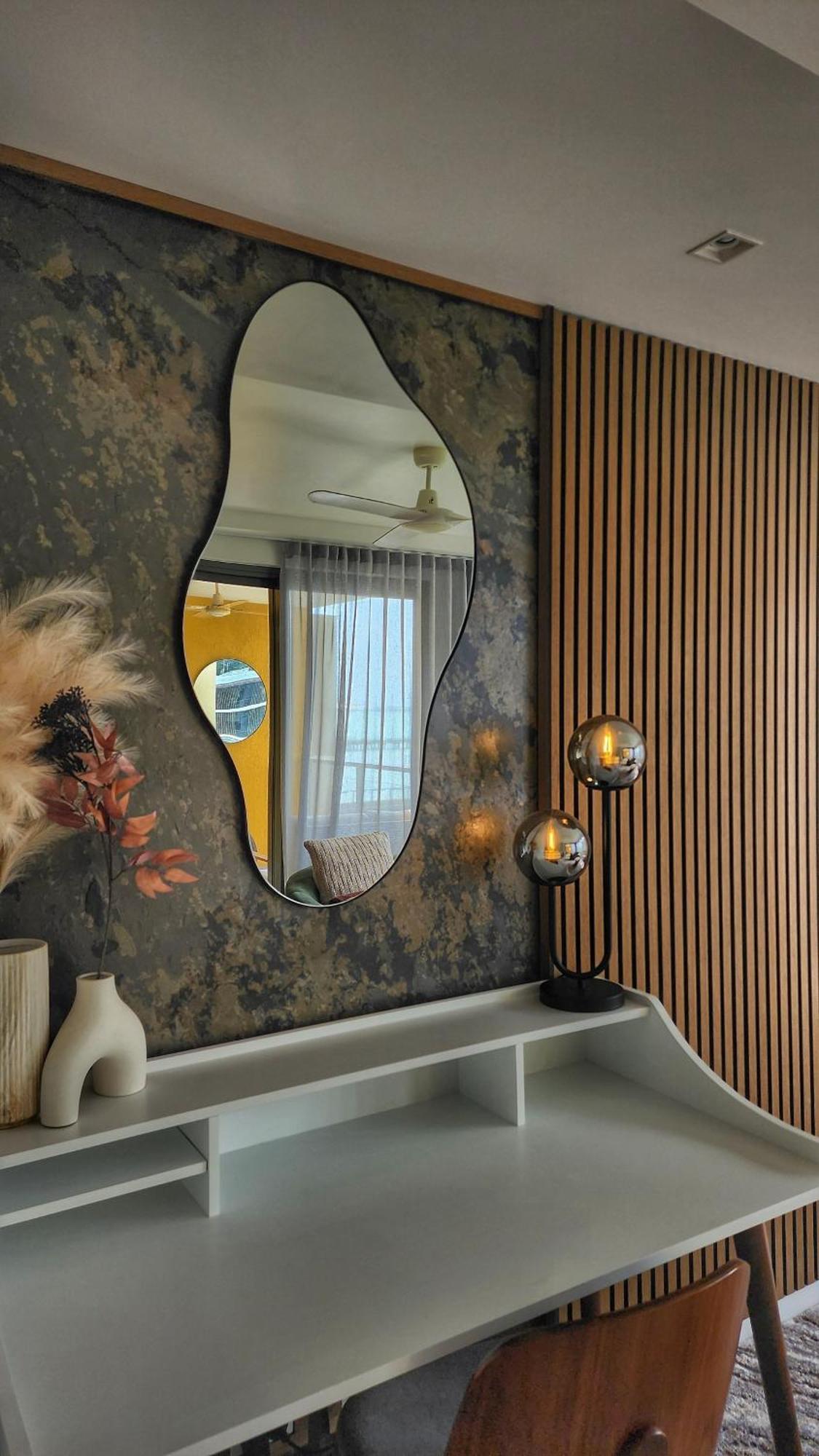 Harbour-view Waterfront Apartment